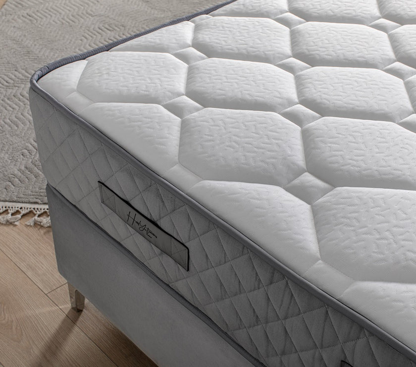 Boxspringbett KİNG, mit Bettkasten inkl. Matratze